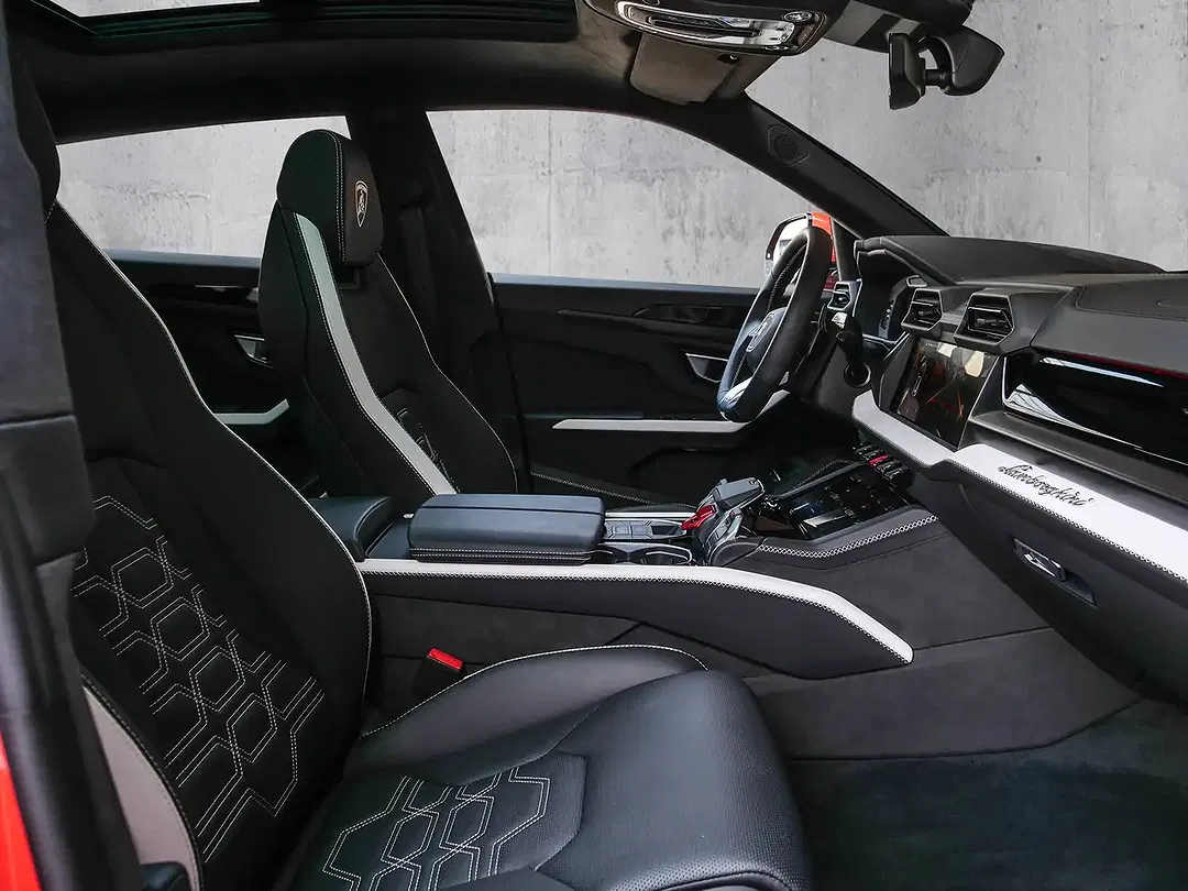Lamborghini Urus SE - Thumbnail 6