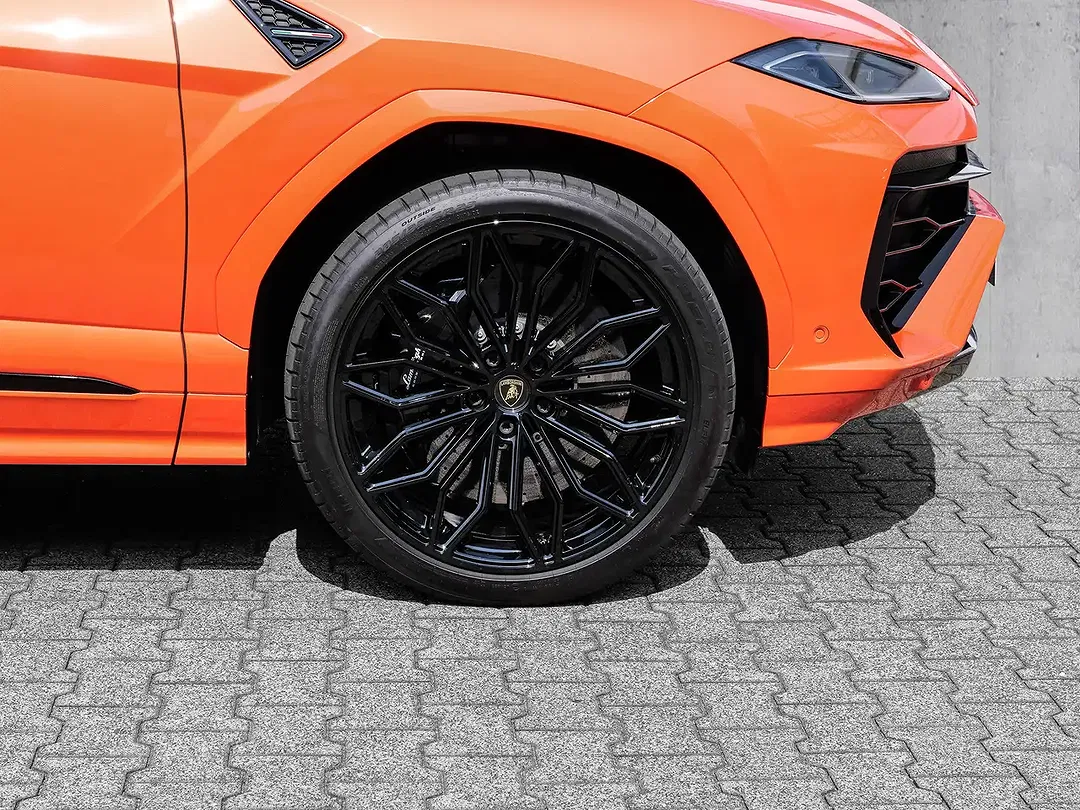 Lamborghini Urus SE - Thumbnail 9