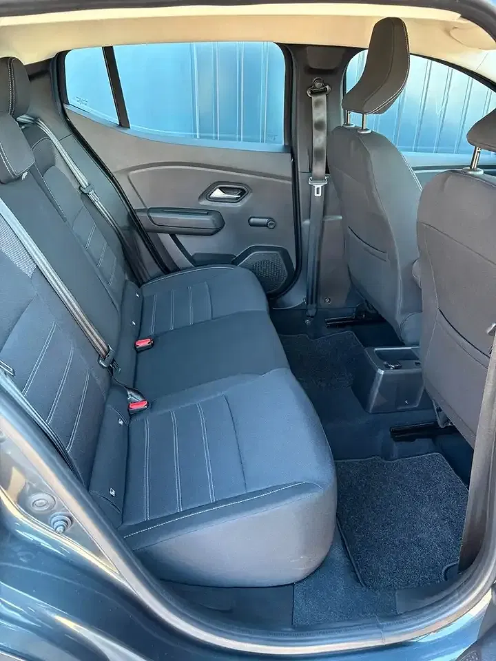 Dacia Sandero - Thumbnail 14