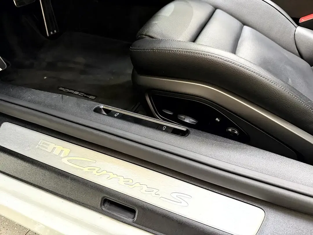 Porsche 992 R Carrera S Cabriolet - Thumbnail 17