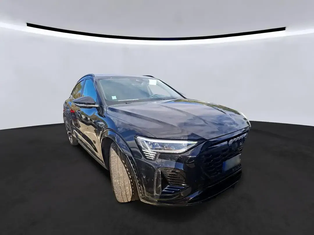 Audi SQ8 e-tron - foto 2