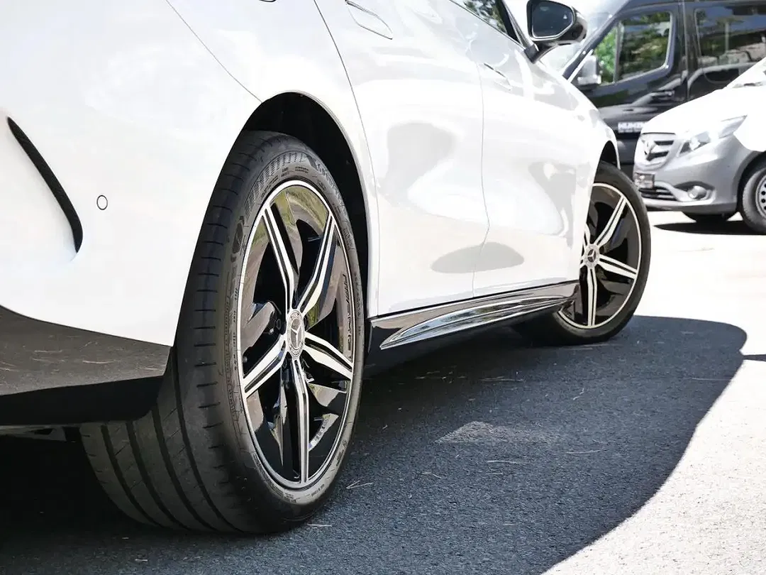 Mercedes-Benz CLA 350 4MATIC AMG Night - Thumbnail 5