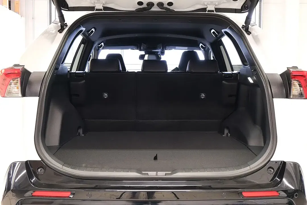 Suzuki Across Hybrid Comfort+ - Thumbnail 6