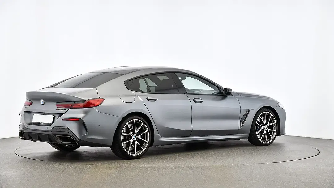 BMW M850 xDrive - Thumbnail 8