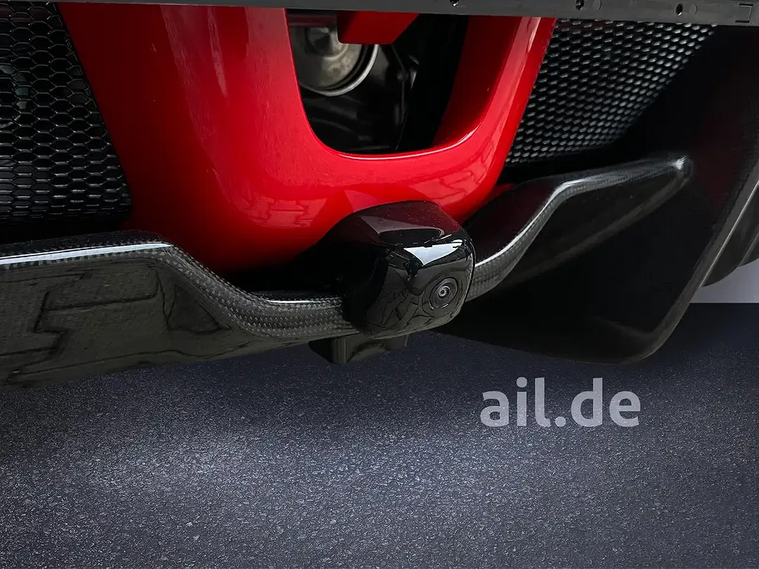 Ferrari SF90 Spider - Thumbnail 9