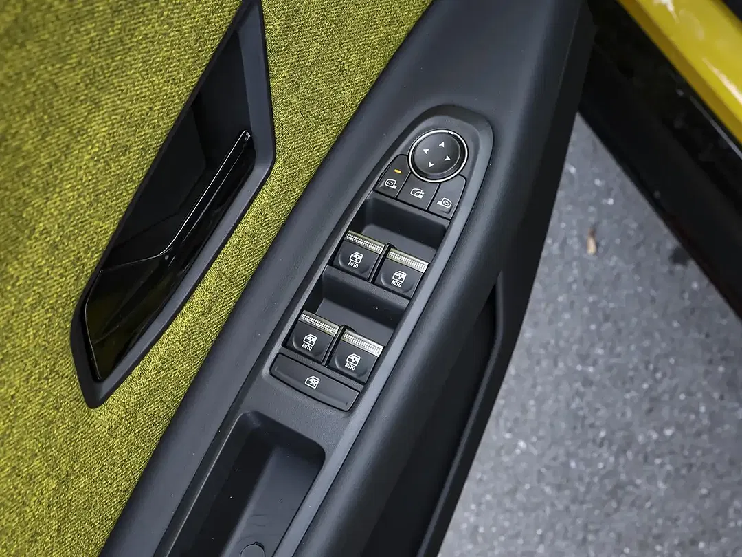 Renault R 5 E-Tech Electric Iconic Urban - Thumbnail 12