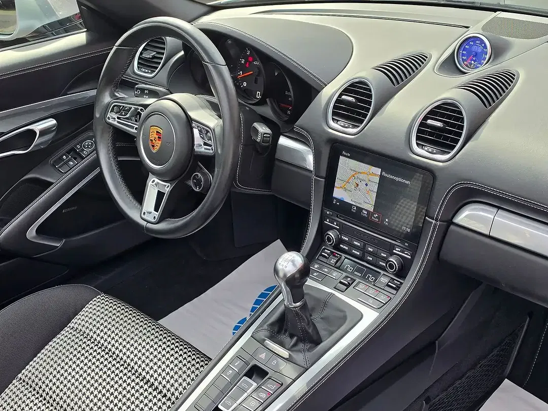 Porsche Boxster 4.0 GTS - Thumbnail 14