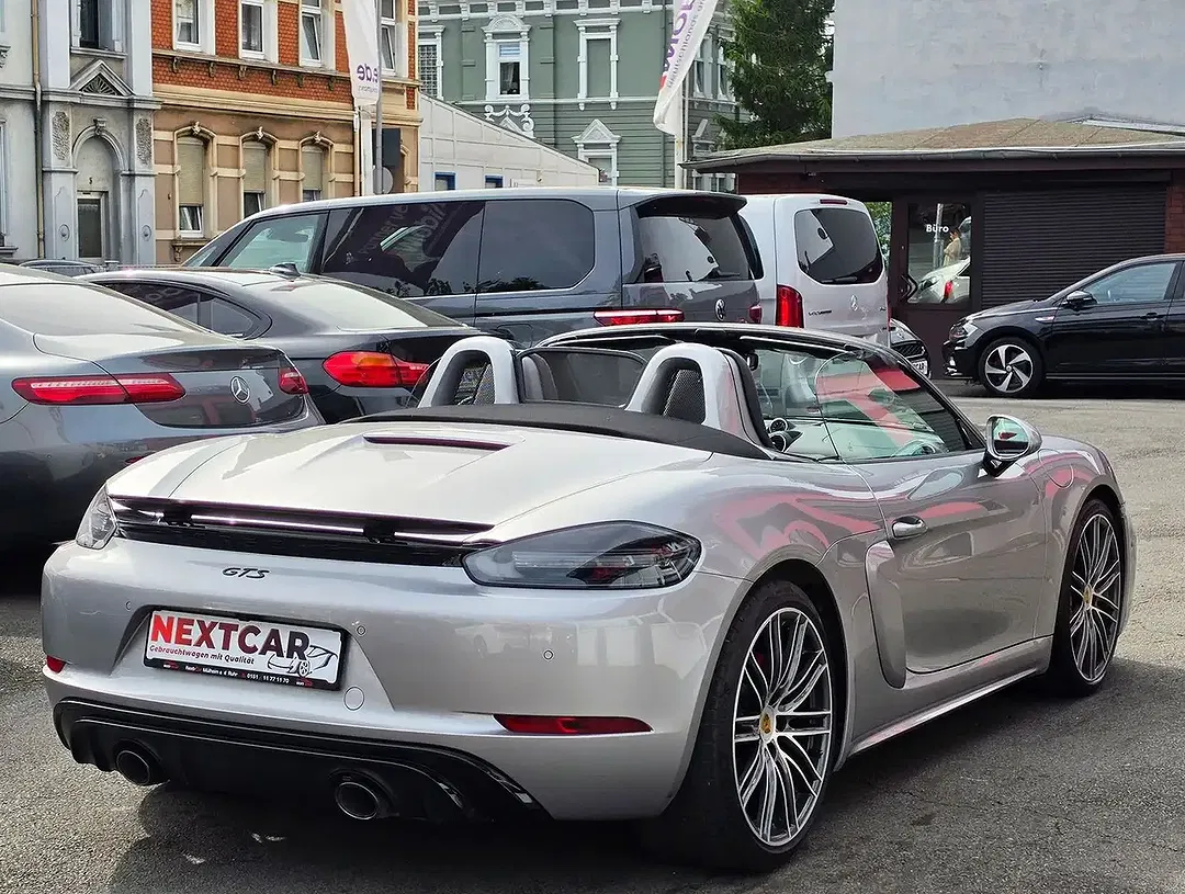 Porsche Boxster 4.0 GTS - Thumbnail 5