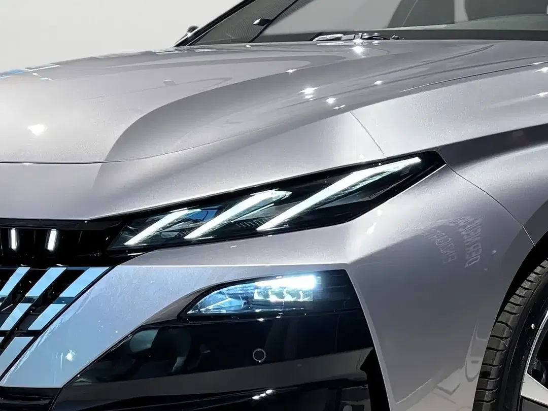 Peugeot 308 156 EV GT SW - Thumbnail 4