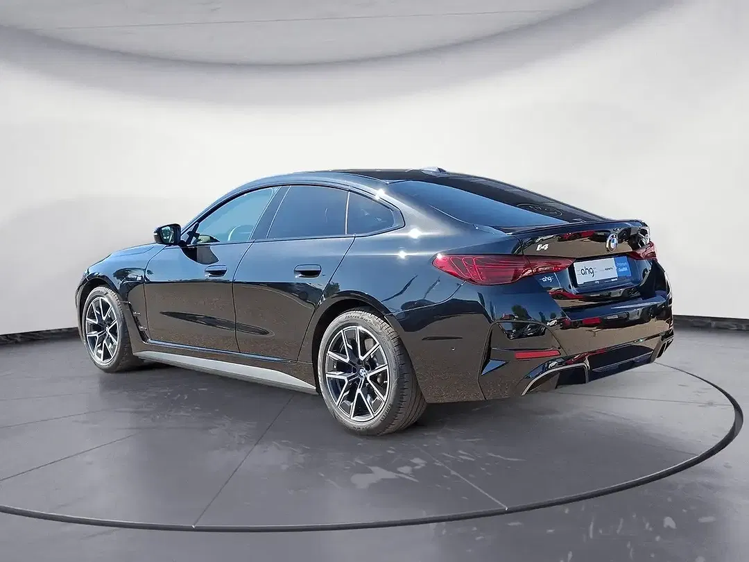 BMW i4 xDrive M60 - Thumbnail 4