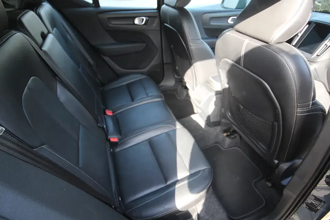 Volvo XC40 T3 1.5 - foto 15