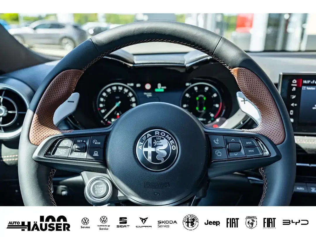 Alfa Romeo Tonale 1.3 PHEV Q4 Intensa - Thumbnail 21