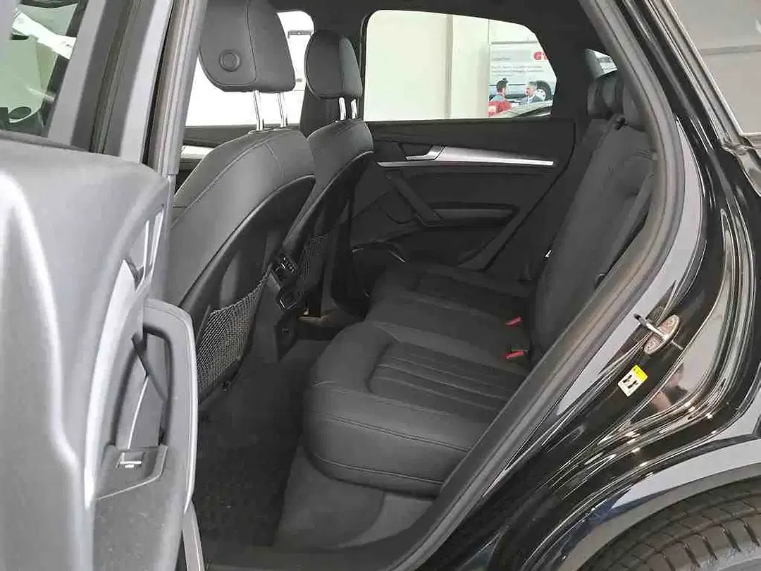 Audi Q5 50 TDI quattro Sportback S line - Thumbnail 9