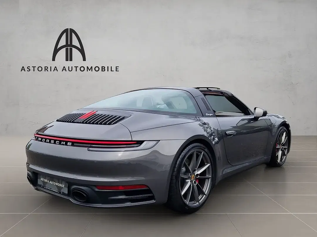 Porsche 911 Sport Chrono Targa 4S - Thumbnail 10