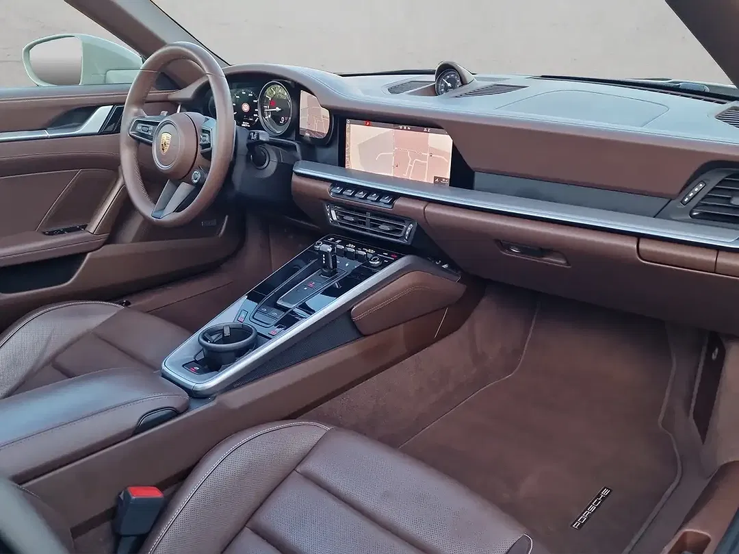 Porsche 911 Sport Chrono Targa 4S - Thumbnail 11