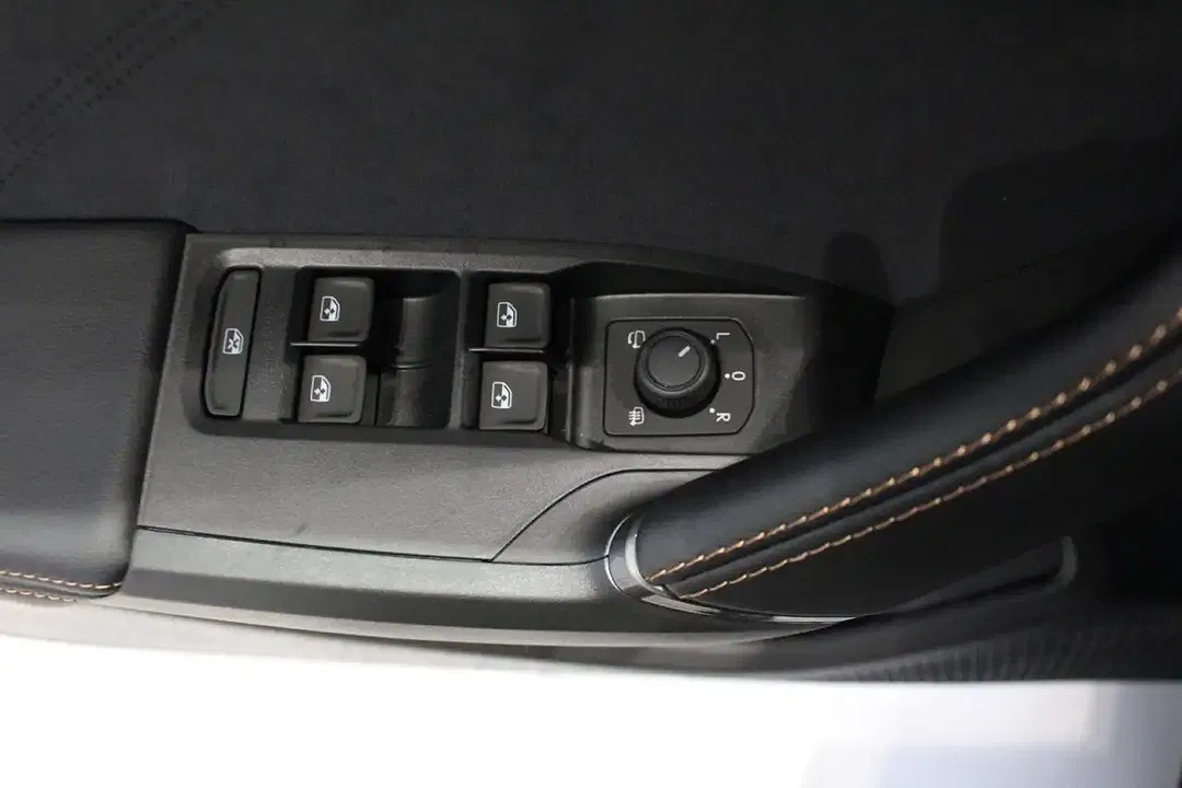 CUPRA Leon TSI DSG DCC VZ2 - Thumbnail 11