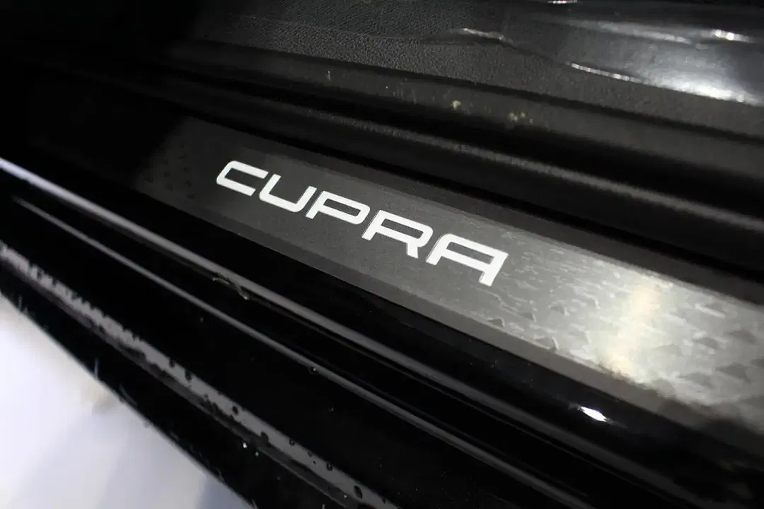 CUPRA Leon TSI DSG DCC VZ2 - Thumbnail 12