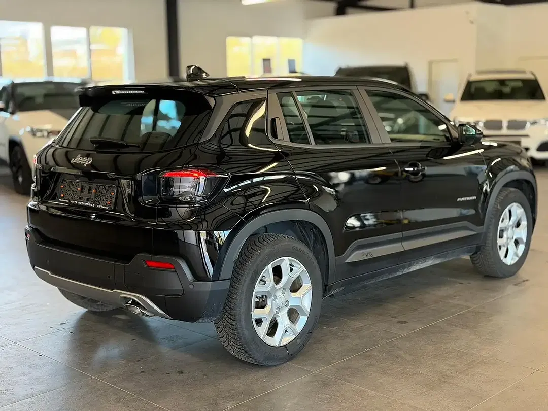 Jeep Avenger Summit - Thumbnail 6