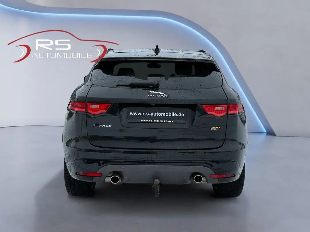 Jaguar F-Pace 4x4 300 Sport R - Thumbnail 4