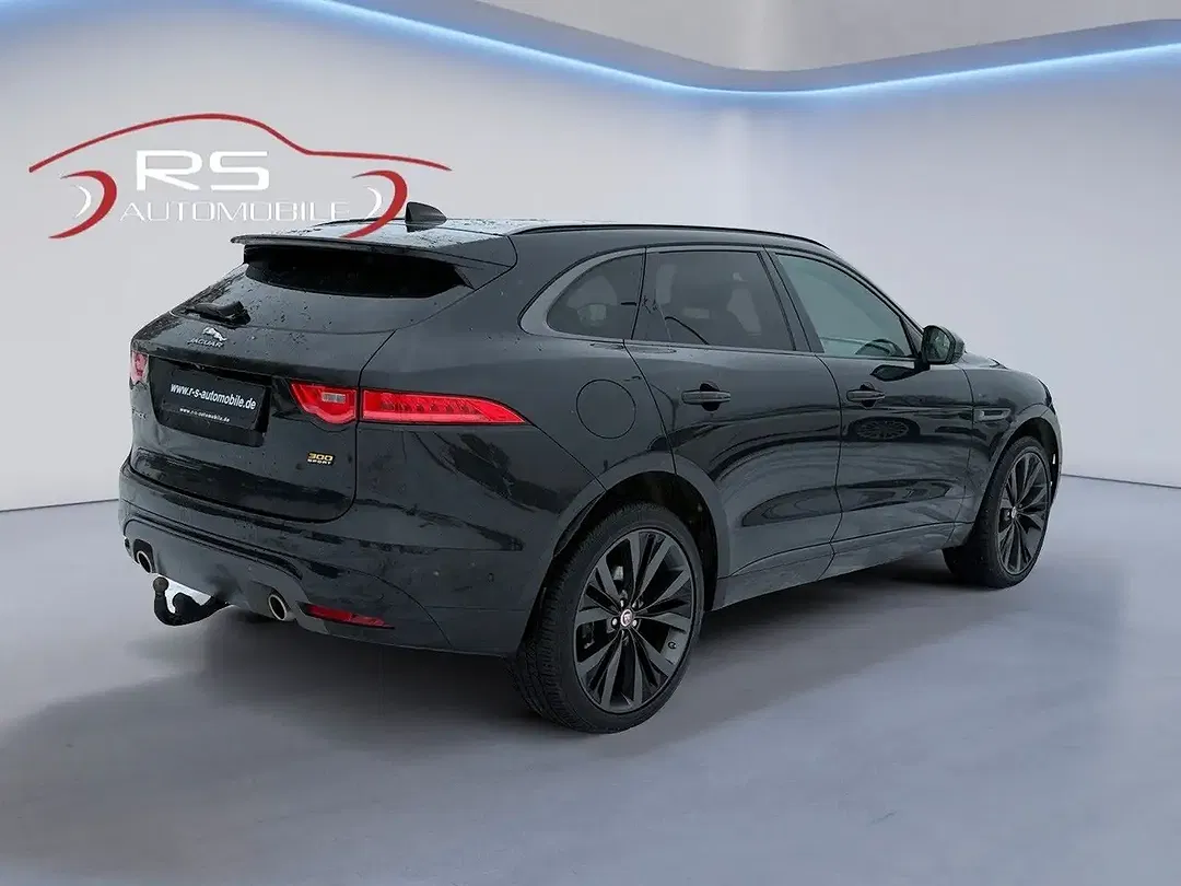 Jaguar F-Pace 4x4 300 Sport R - Thumbnail 5