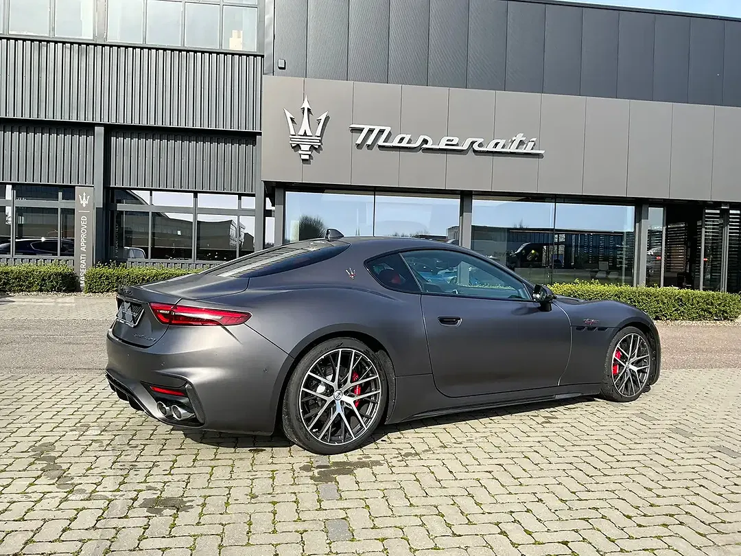 Maserati GranTurismo 3.0 V6 Bi-Turbo 4x4 Trofeo Sport - Thumbnail 4