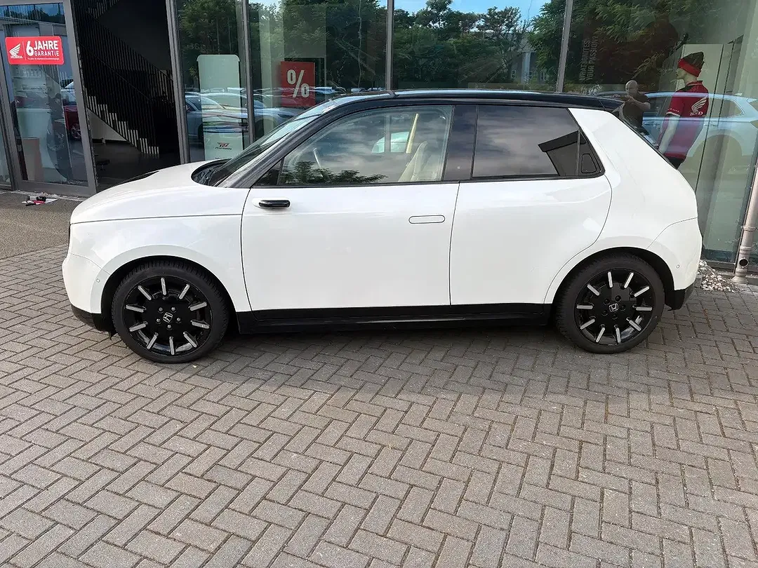 Honda E Advance - Thumbnail 5