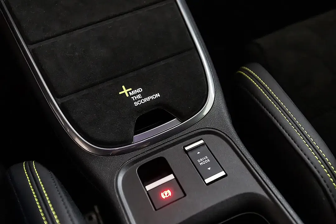 Abarth 600e Turismo - foto 15