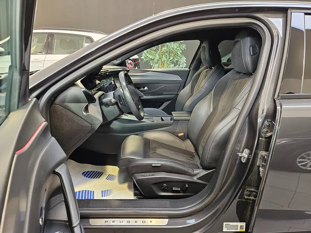Peugeot 408 GT - Thumbnail 11