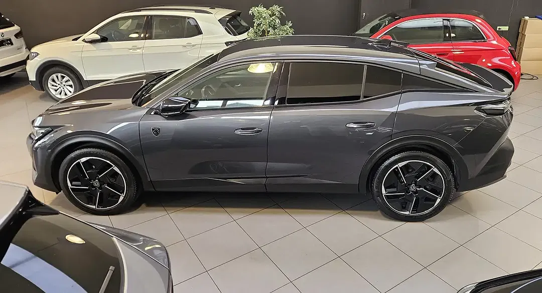 Peugeot 408 GT - Thumbnail 7