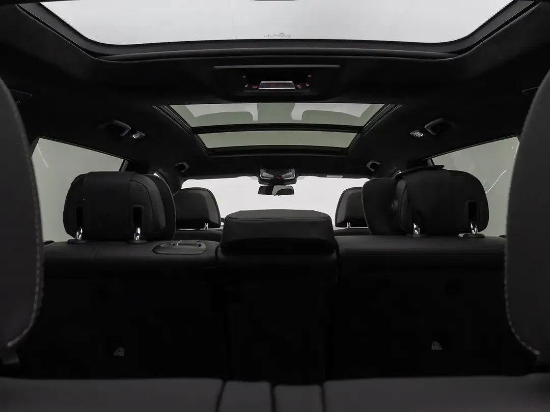 BMW X7 M - Thumbnail 16