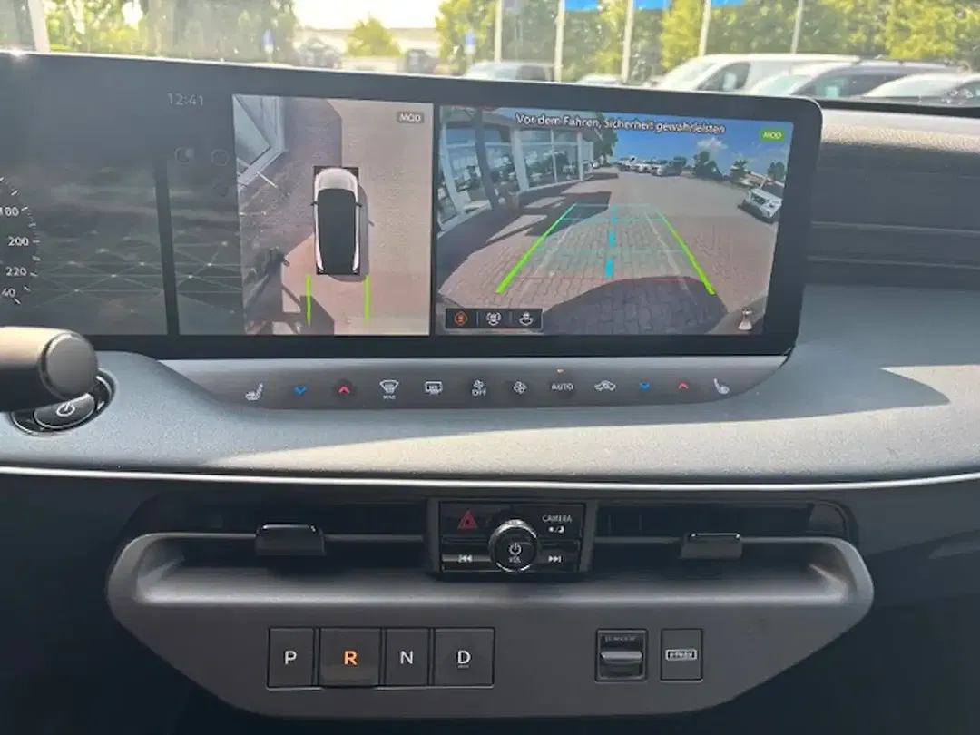 Nissan Leaf Evolve - Thumbnail 10
