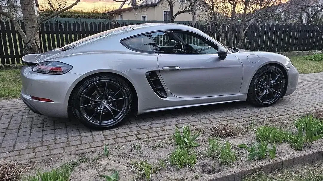 Porsche Cayman Sport Chrono PASM - Thumbnail 3