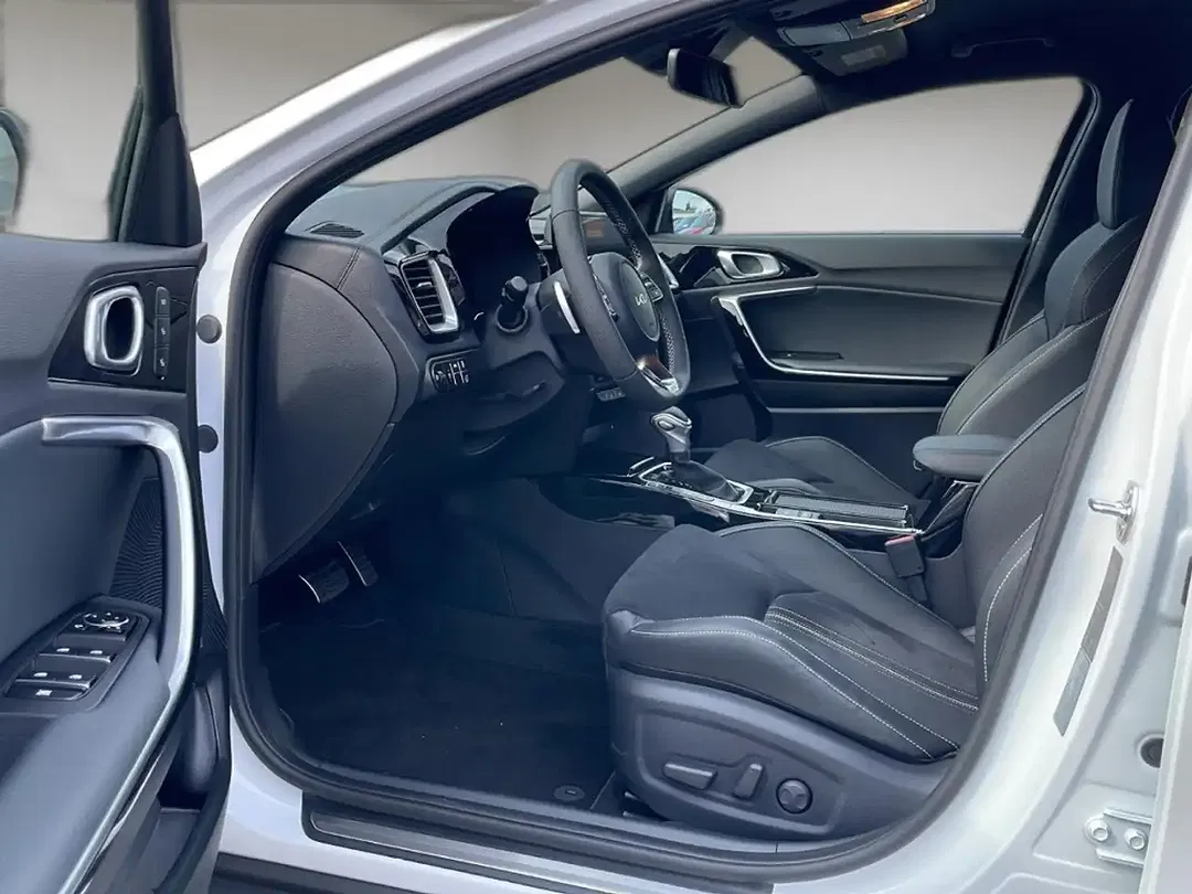 Kia XCeed 1.6 DCT GT-Line - Thumbnail 9