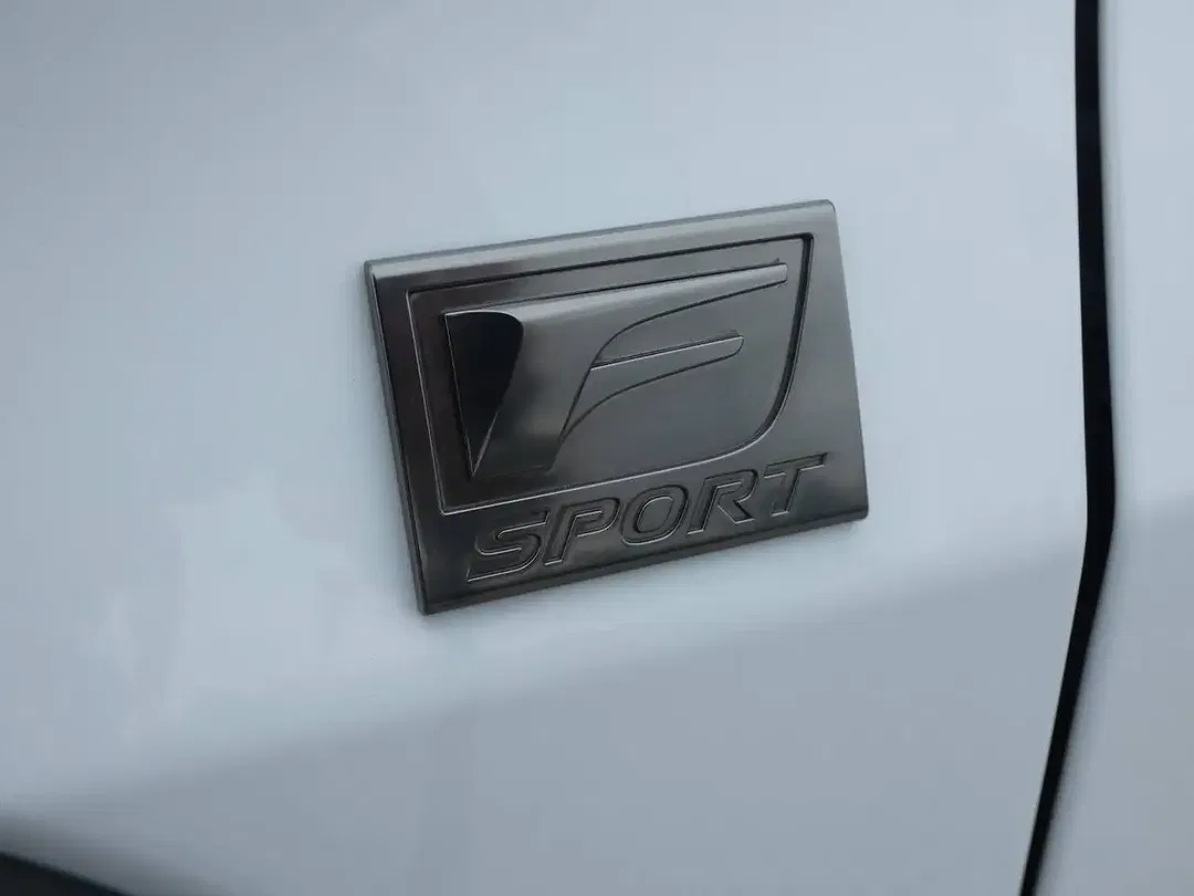Lexus UX 250h Hybrid F SPORT Design - Thumbnail 6