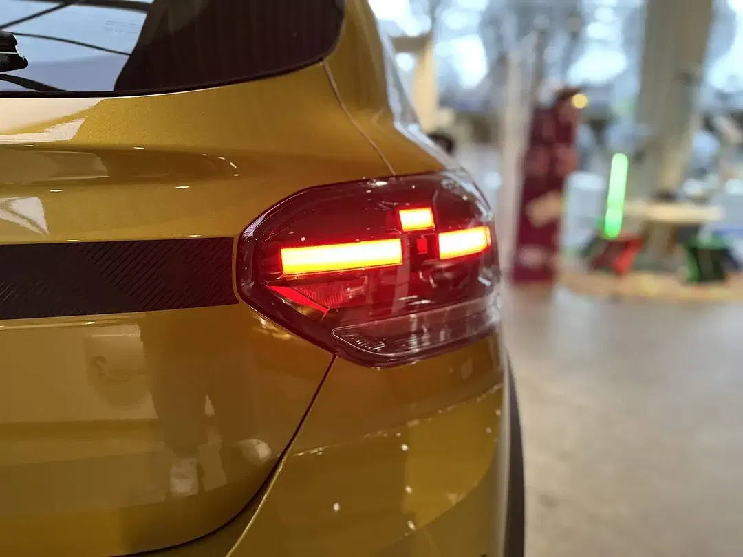 Dacia Sandero TCe Stepway Extreme - Thumbnail 13