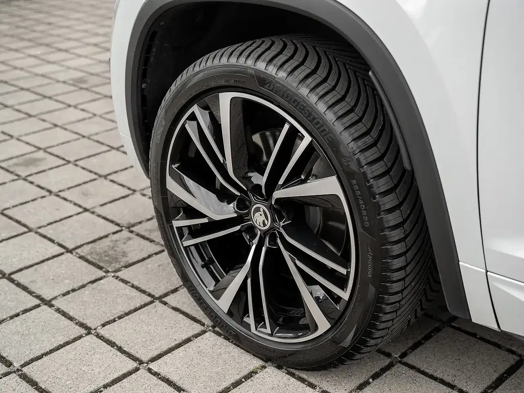 Skoda Kodiaq 2.0 TSI DSG 4x4 L&K - Thumbnail 5