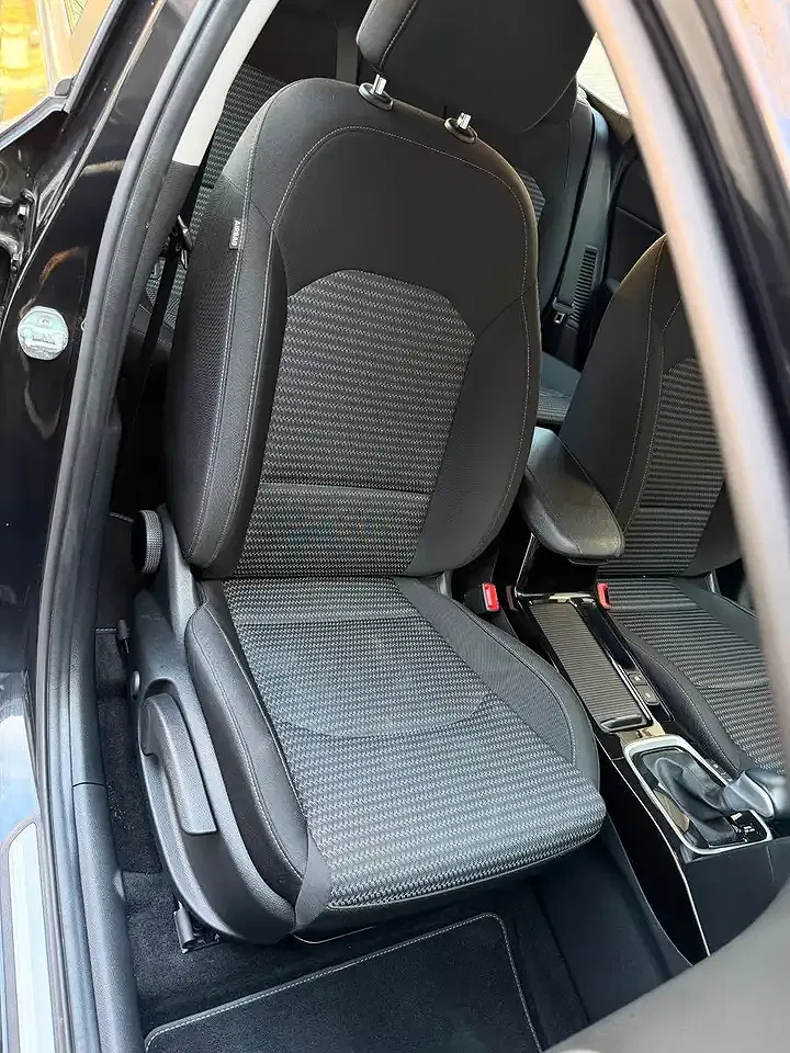 Kia Ceed / cee'd PHEV Hybrid Spirit - Thumbnail 16