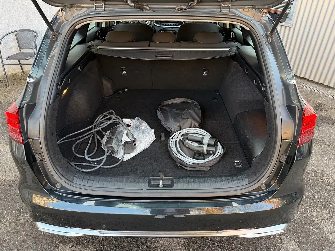 Kia Ceed / cee'd PHEV Hybrid Spirit - Thumbnail 18