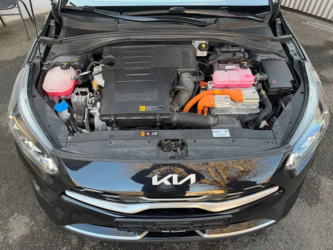 Kia Ceed / cee'd PHEV Hybrid Spirit - Thumbnail 19