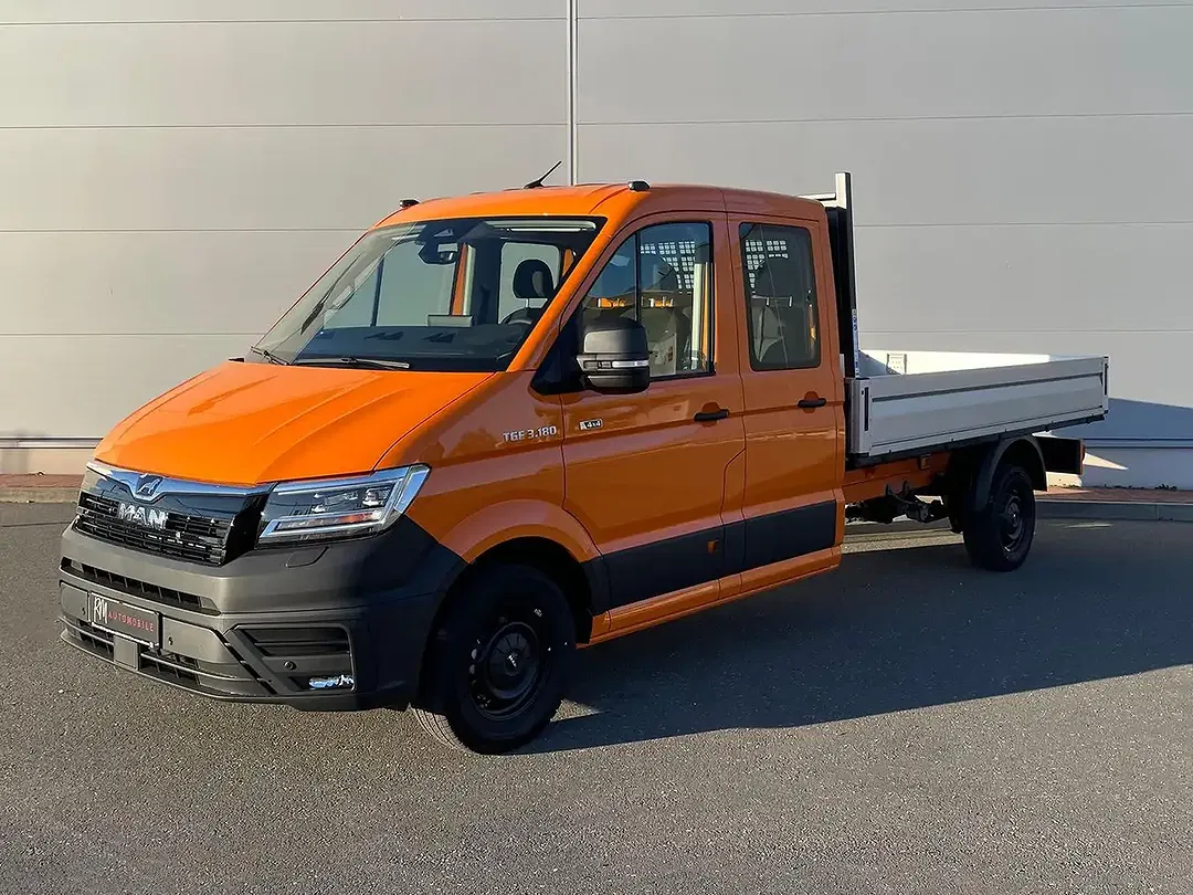 MAN TGE 180 open laadbak dubbele cabine 4x4 - Thumbnail 1