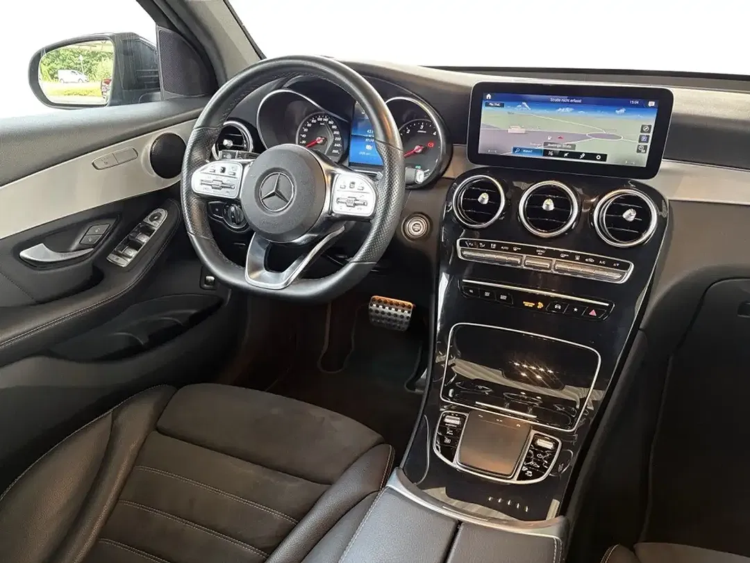 Mercedes-Benz GLC 300 4MATIC AMG - Thumbnail 14