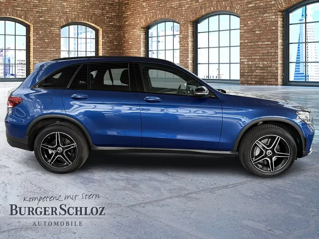 Mercedes-Benz GLC 300 4MATIC AMG - Thumbnail 4