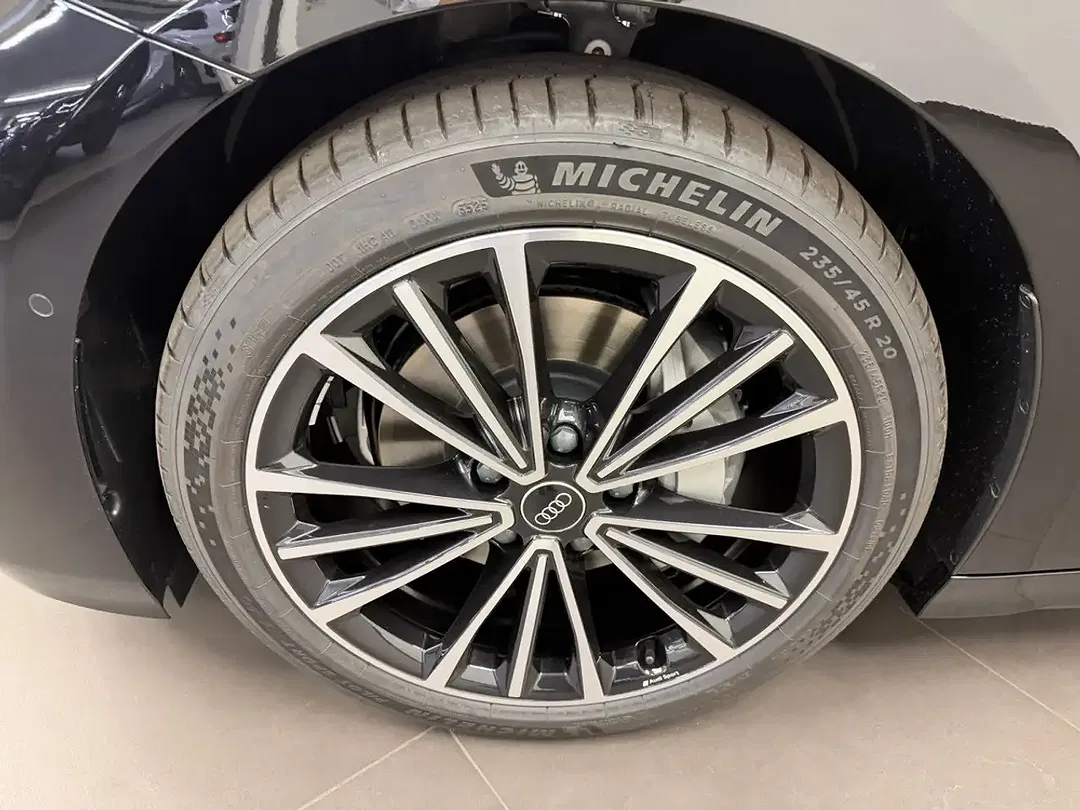 Audi A6 e-tron performance Avant S line - Thumbnail 9