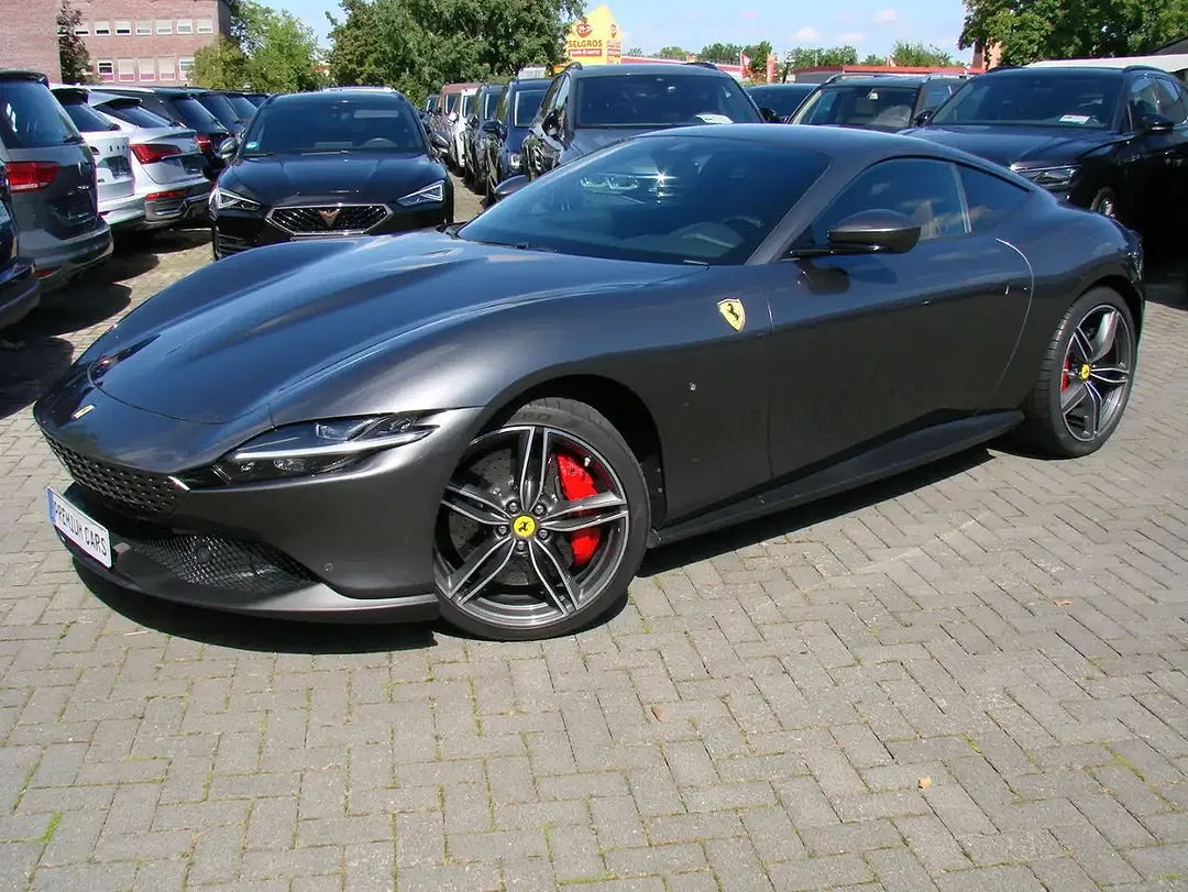 Ferrari Roma V8 - Thumbnail 9