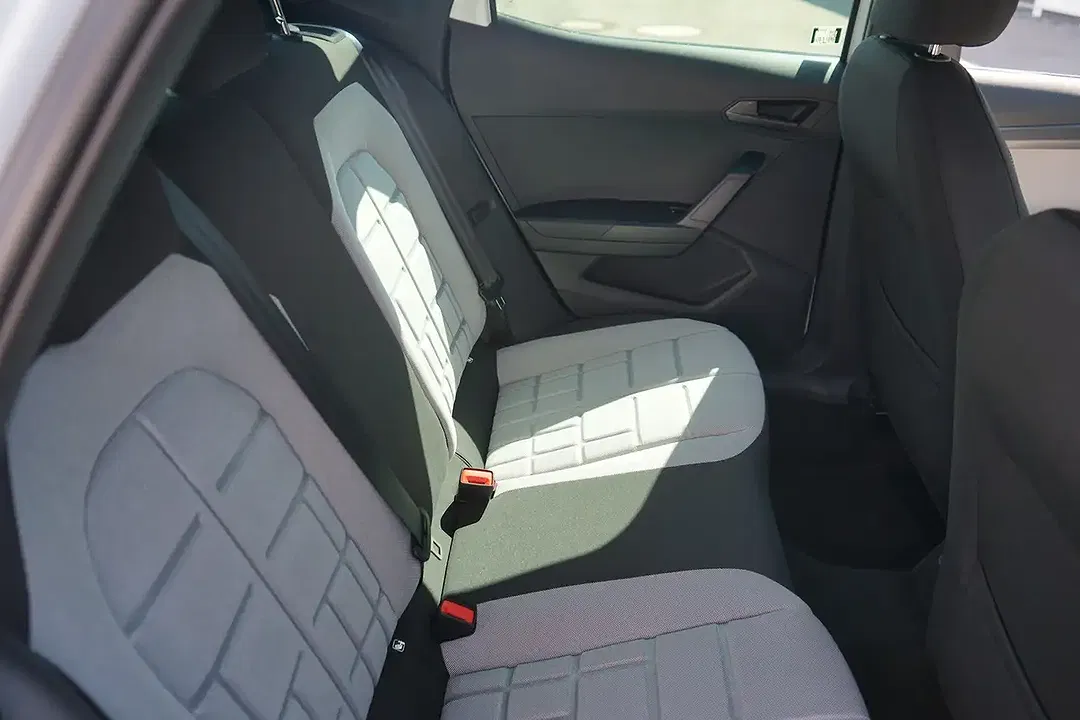 SEAT Ibiza 1.0 TSI DSG FR - Thumbnail 6