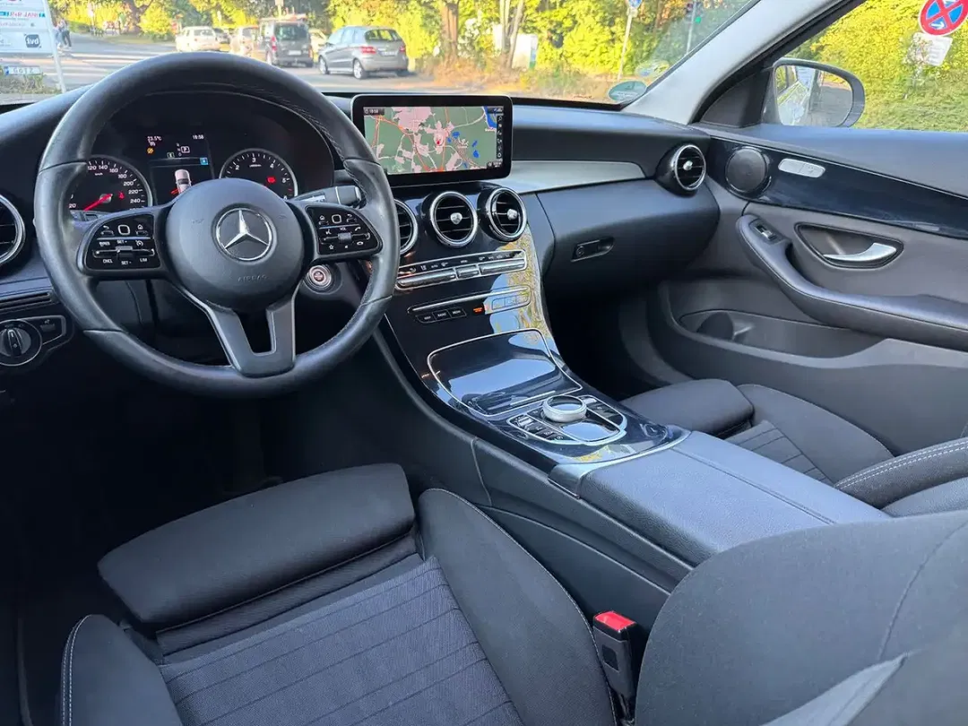 Mercedes-Benz C 180 - Thumbnail 11