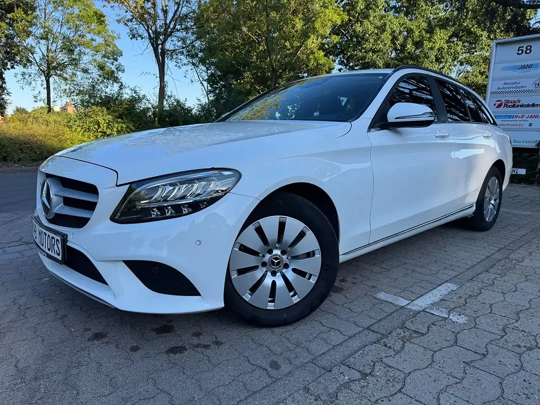 Mercedes-Benz C 180 - Thumbnail 3