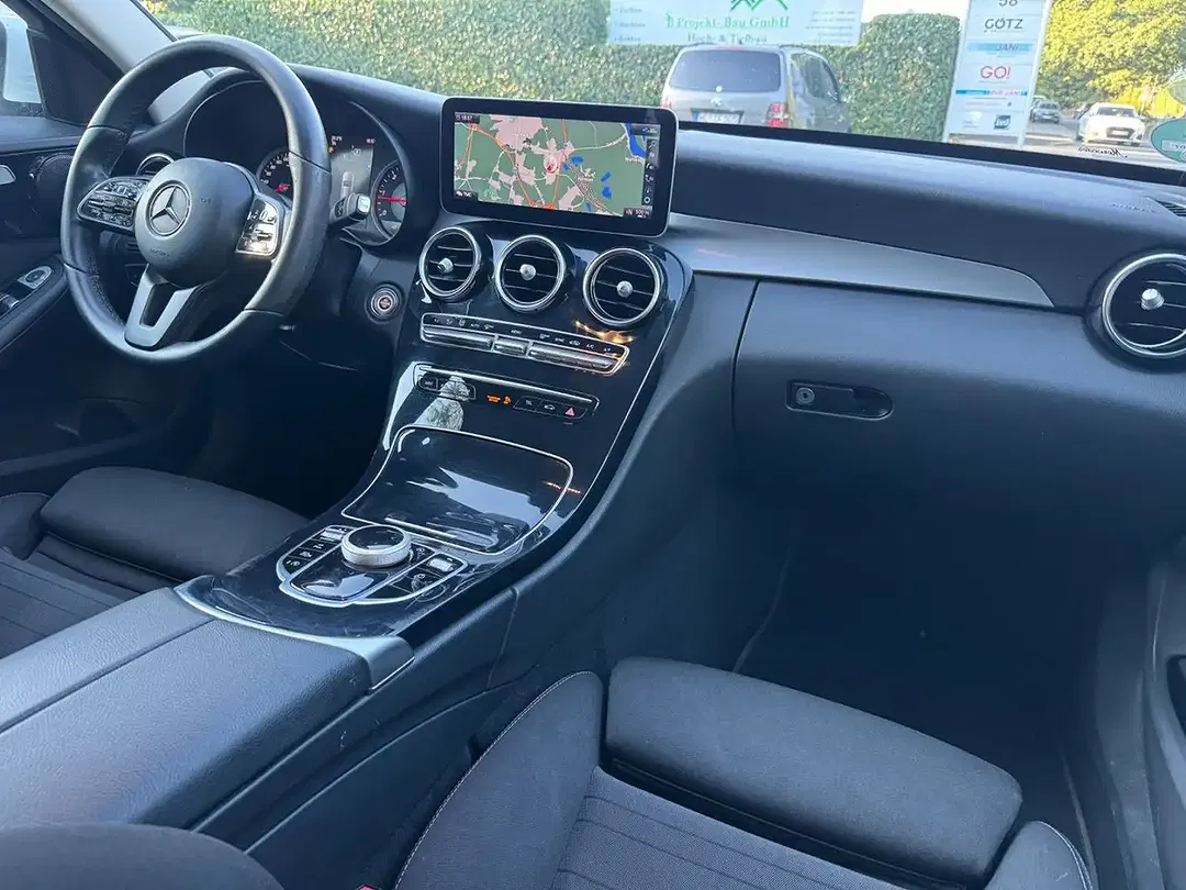 Mercedes-Benz C 180 - Thumbnail 9
