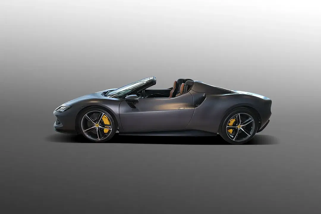 Ferrari 296 GTS - Thumbnail 14