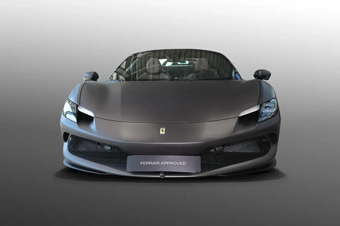 Ferrari 296 GTS - Thumbnail 3